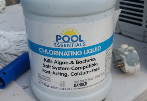 Pool cleaning chemicals
